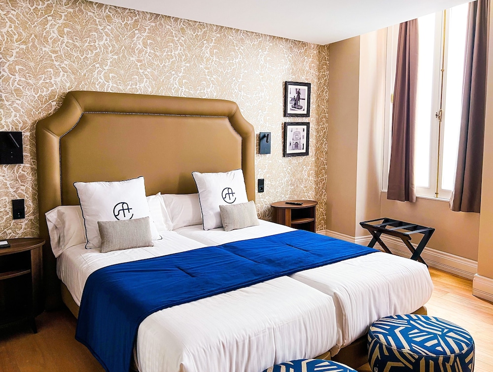 Classic, Double Bed