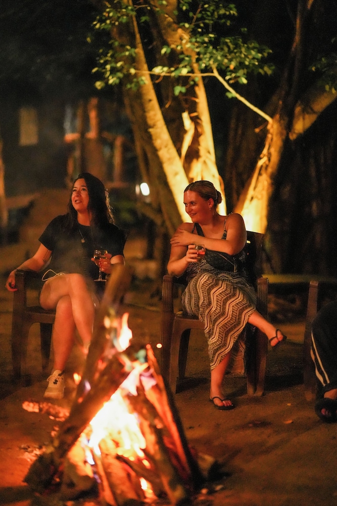 Athgira River Camp 37/38