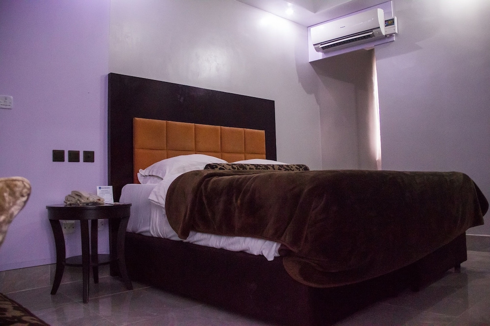 Best Western Starfire Hotel 14/75