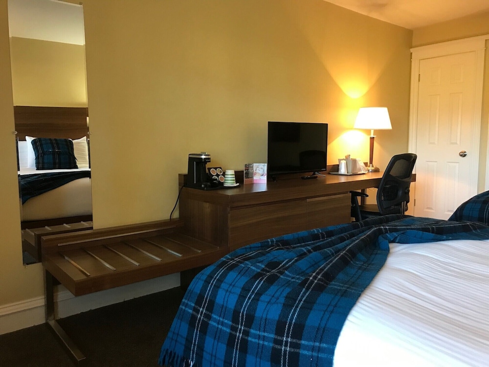 Inverary Resort 13/68