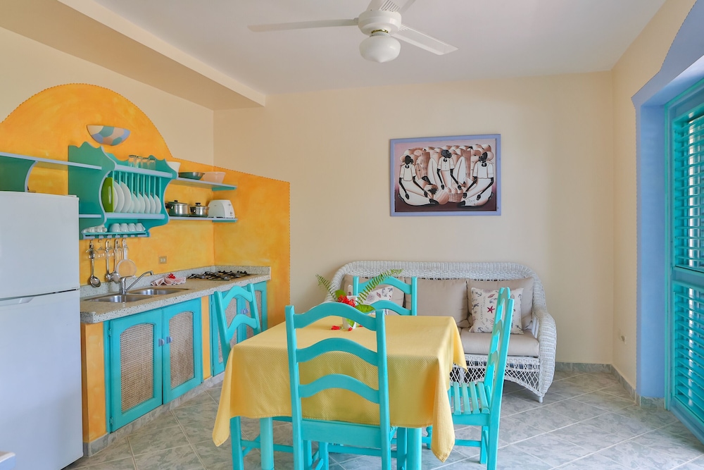 Hotel Playa Colibri 52/72