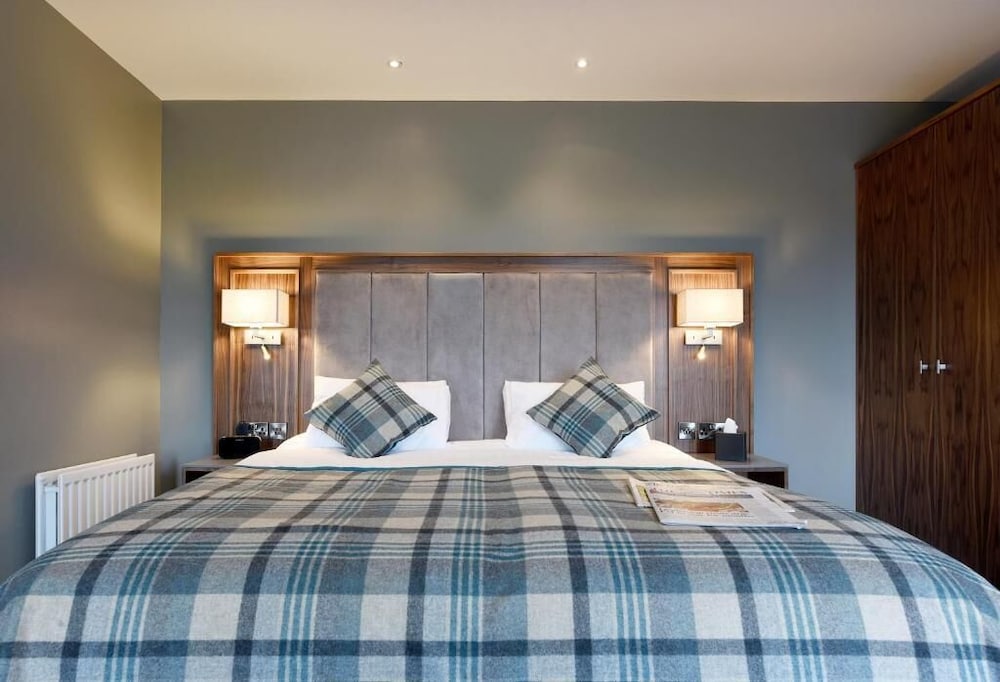 Golflinks Hotel 3/30