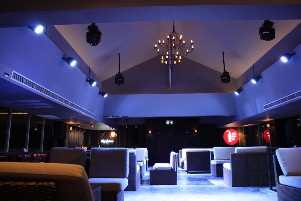 Sky Dome Resotel 12/69
