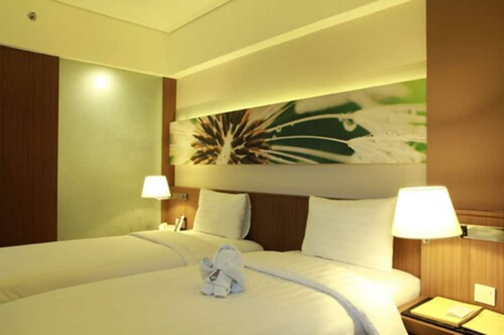 SOLL MARINA HOTEL SERPONG 27/64