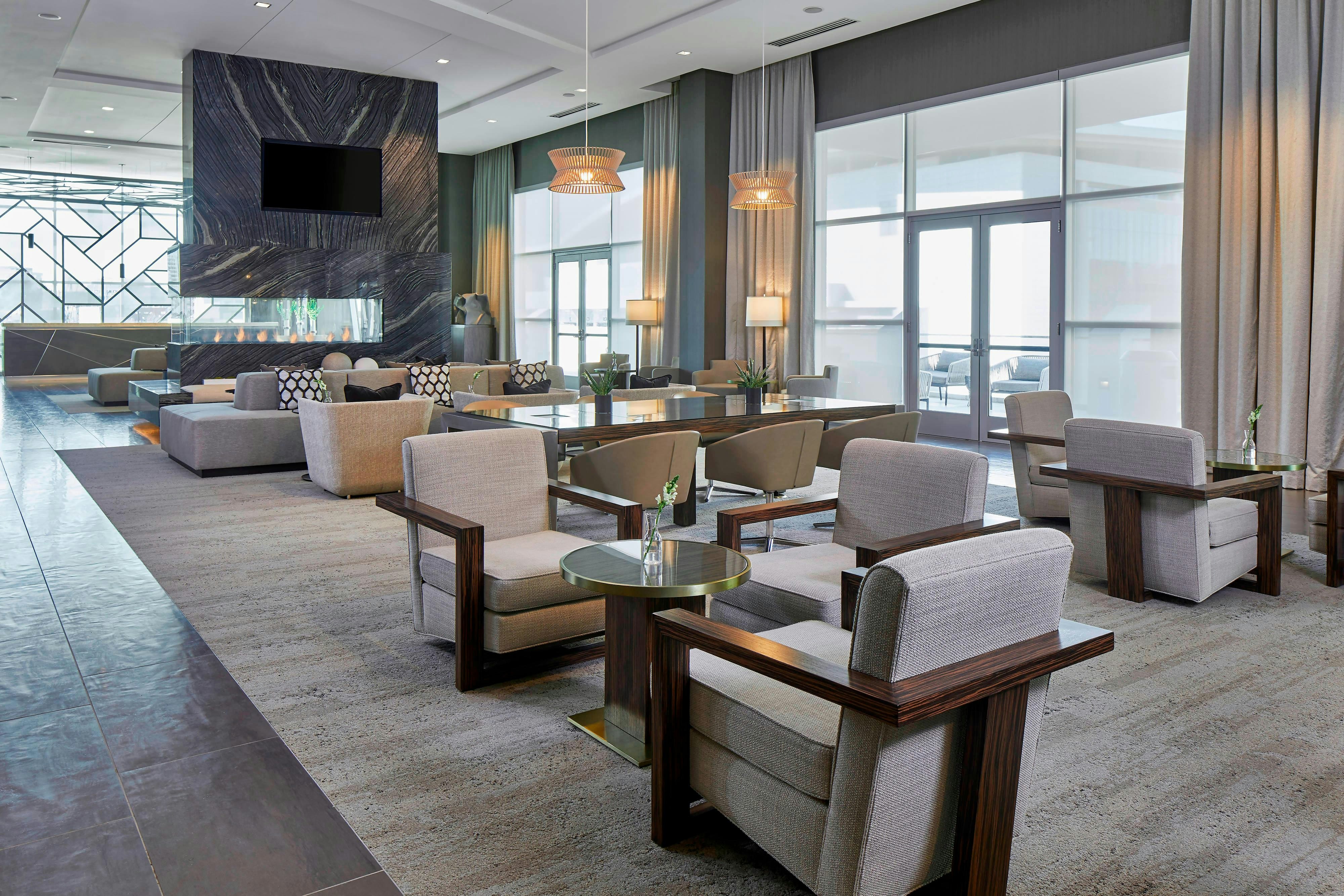 Ac Hotel By Marriott Nashville Downtown 12/25