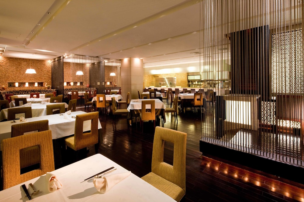 Royal Park Hotel 33/48