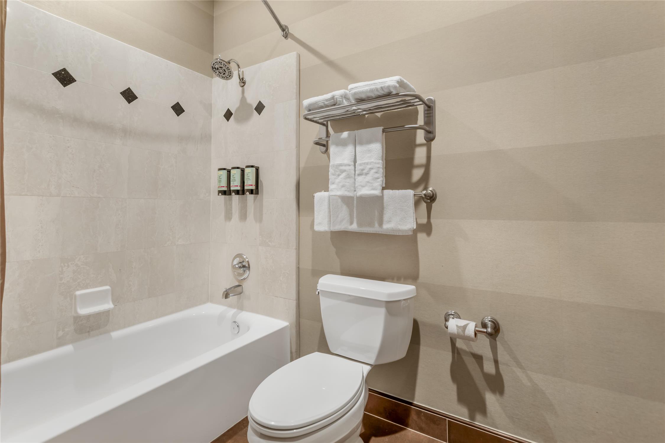Best Western Plus Brookside Inn 60/62
