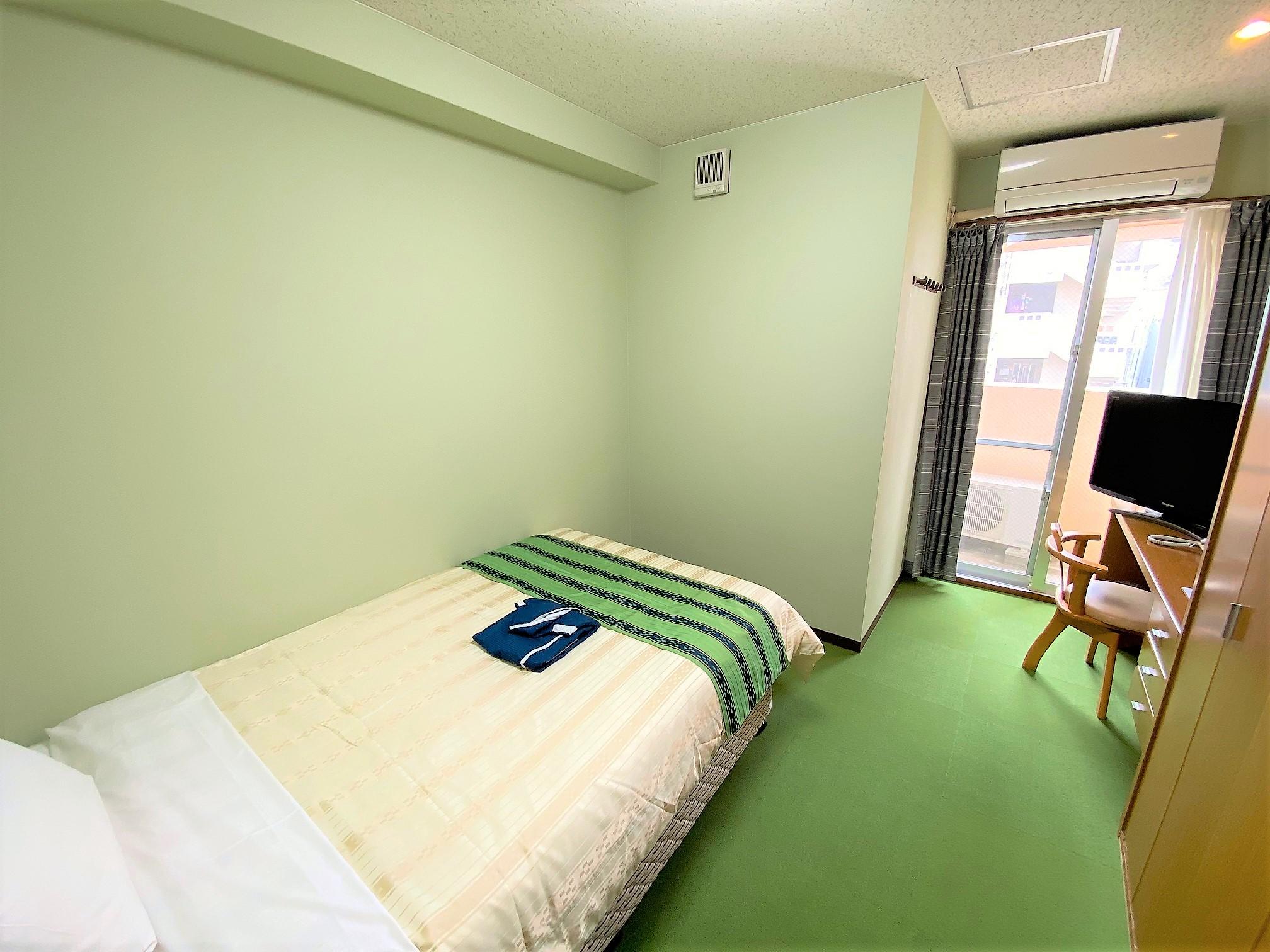 Semi Room, Single, Semi Double Bed