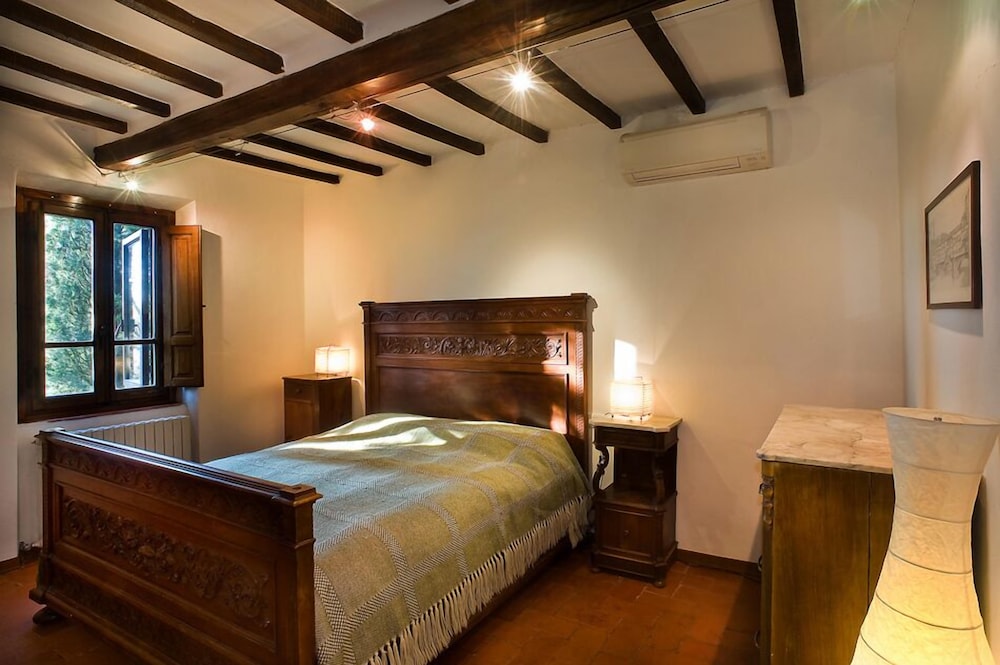 2 BEDROOMS, APARTMENT