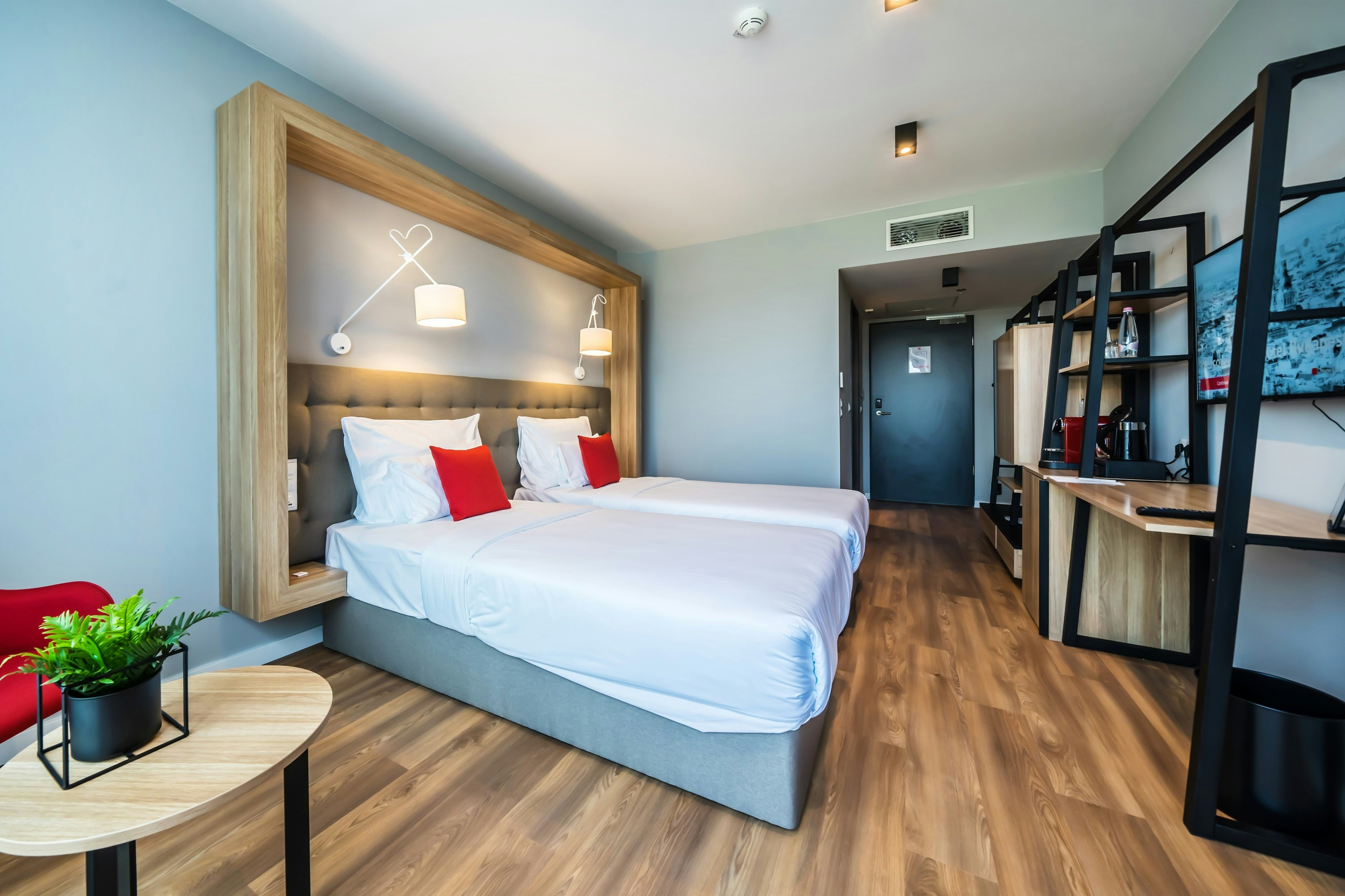 Up Hotel Budapest 7/34