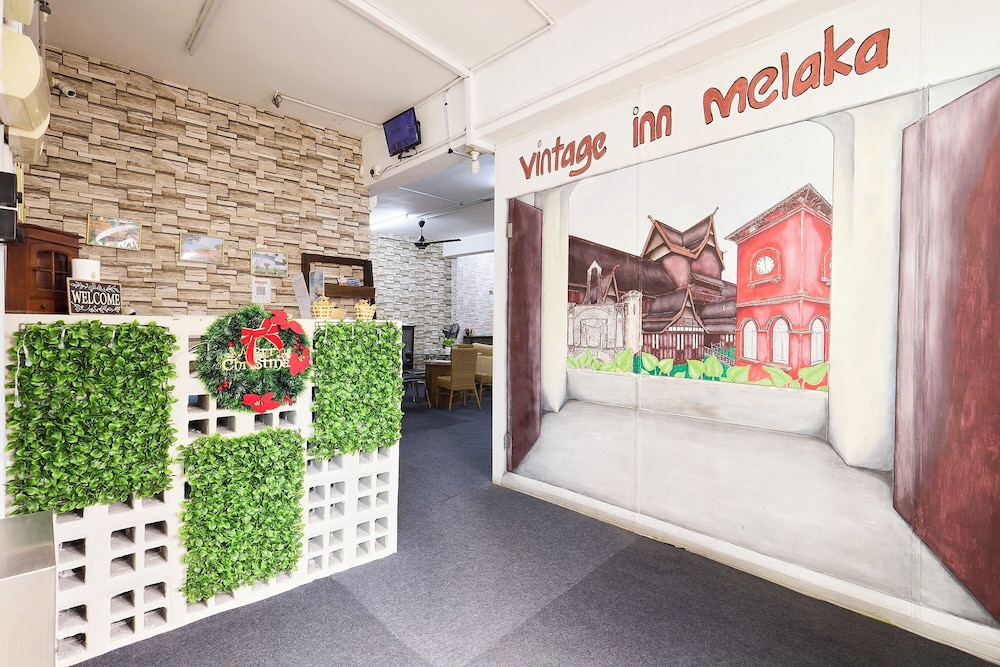 Vintage Inn Melaka 11/50