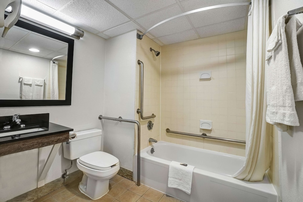 Motel6 Lawrenceville, NJ 15/40