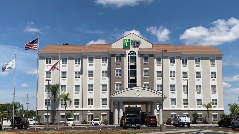 Holiday Inn Express Orlando South Davenport 2/70