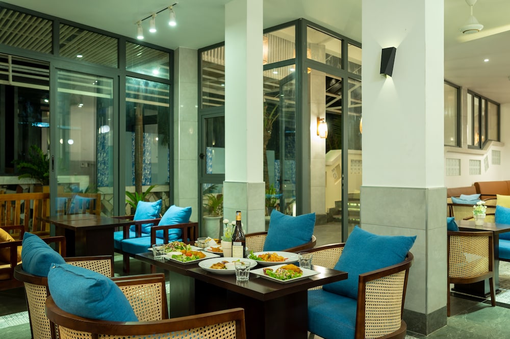 Haya Hotel Phu Quoc, Trademark Collection by Wyndham 39/54