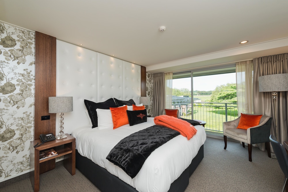 Croydon Lodge Hotel 9/40