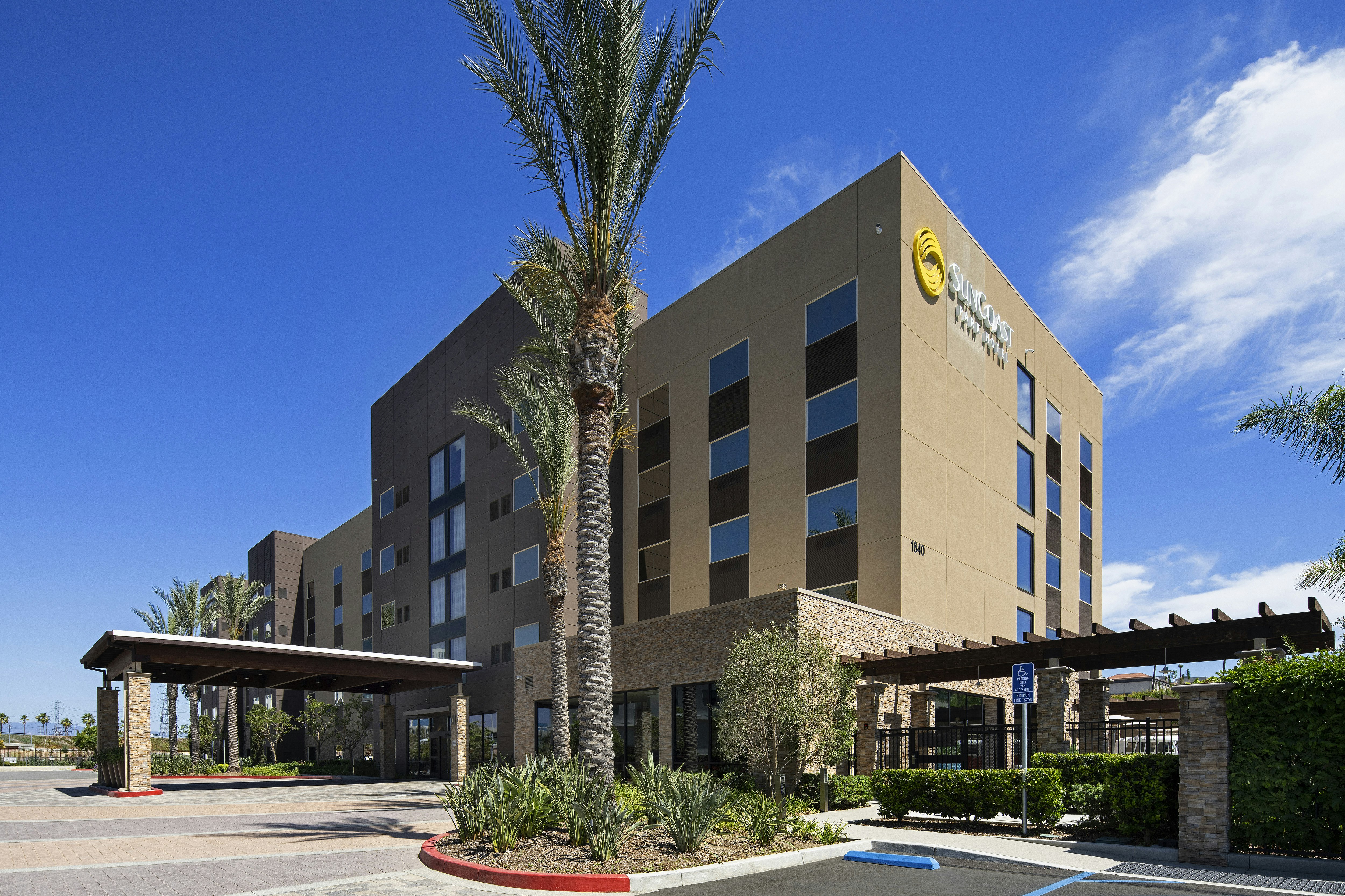 SunCoast Park Hotel Anaheim Resort, Tapestry by Hilton 36/36