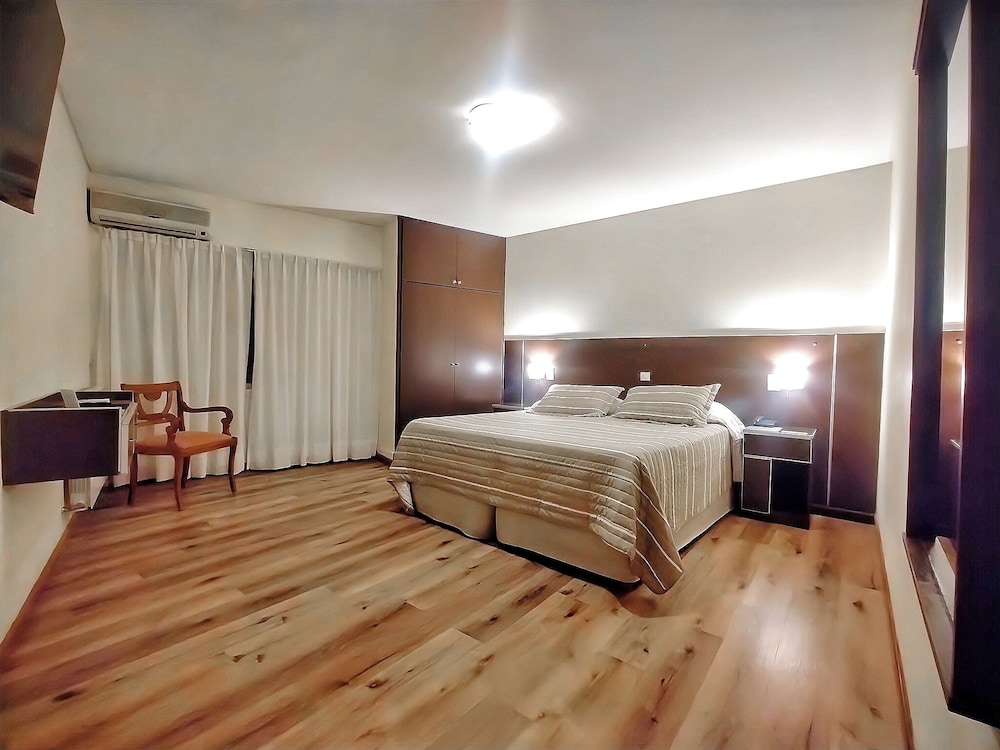 Condor Suites Apart Hotel 11/50
