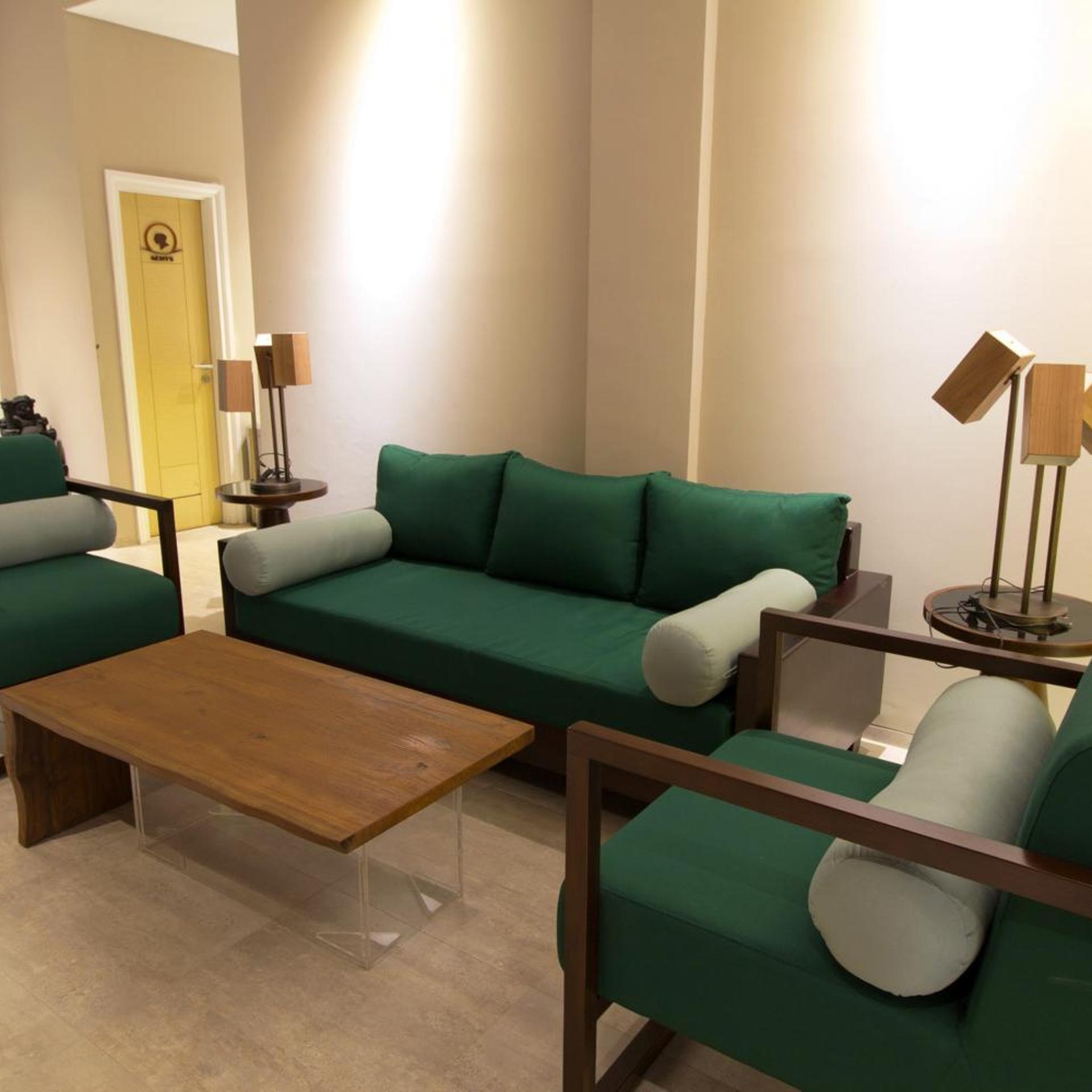 Vinotel Cirebon 33/50