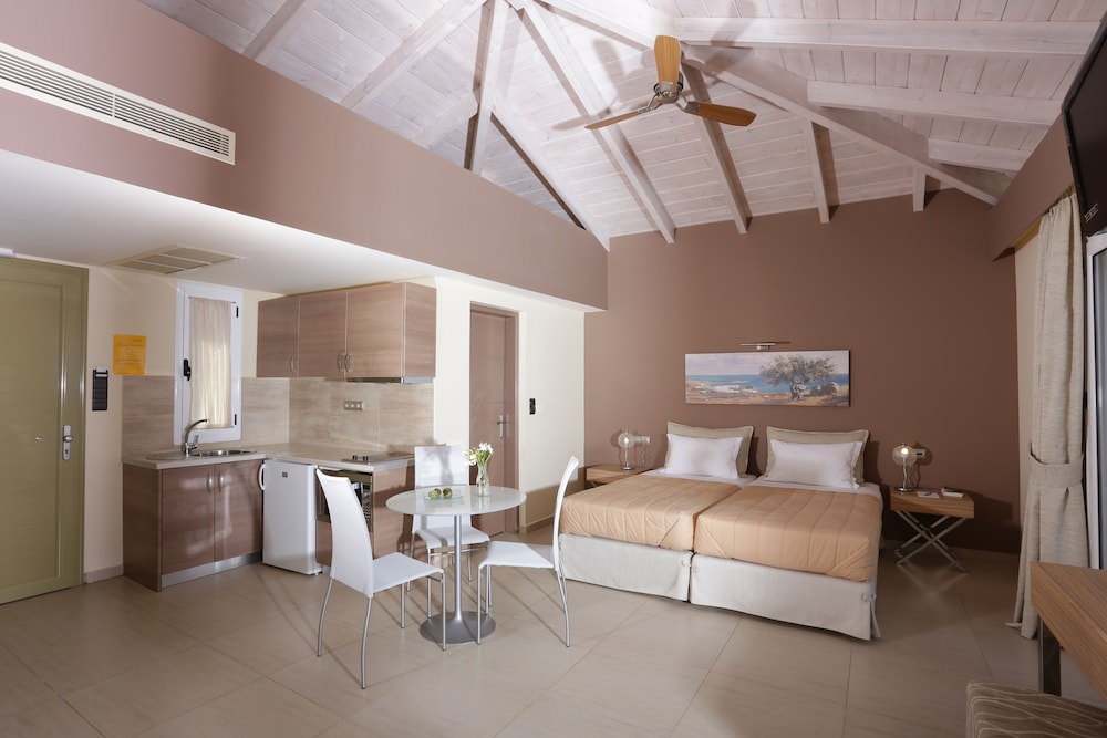 Petani Bay Hotel 46/76