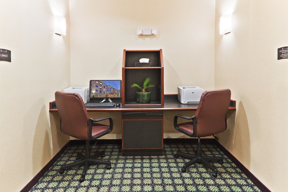 Staybridge Suites Oklahoma City 62/74