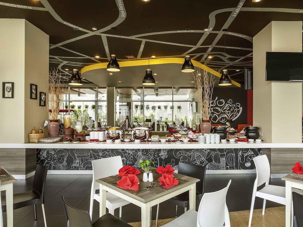 Ibis Surabaya City Center 39/61