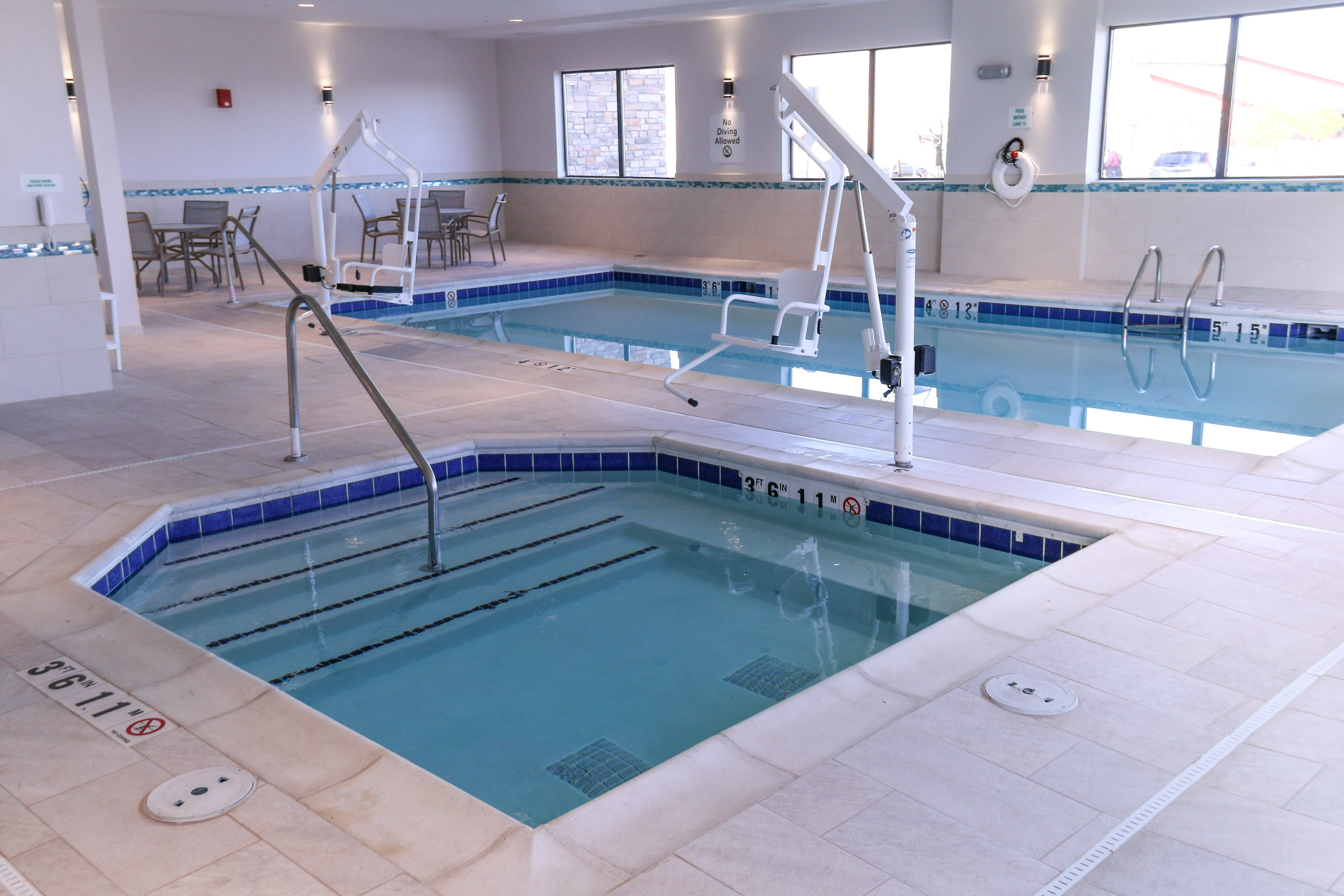 Holiday Inn Hotel Suites Denver Tech Center Centennial 27/75