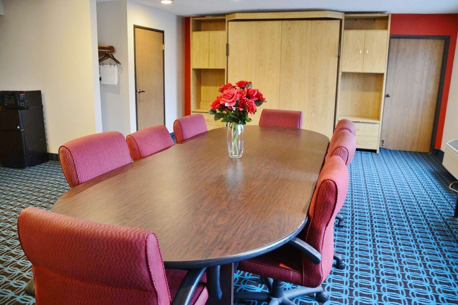 Country Hearth Inn & Suites Kenton 35/47