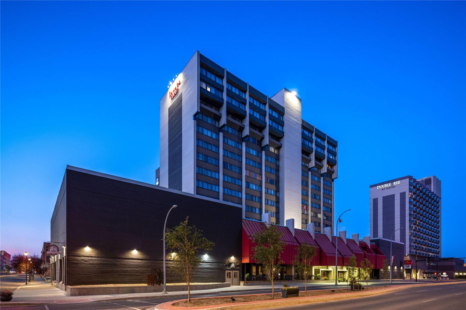 Ramada Plaza by Wyndham Regina Downtown 2/32