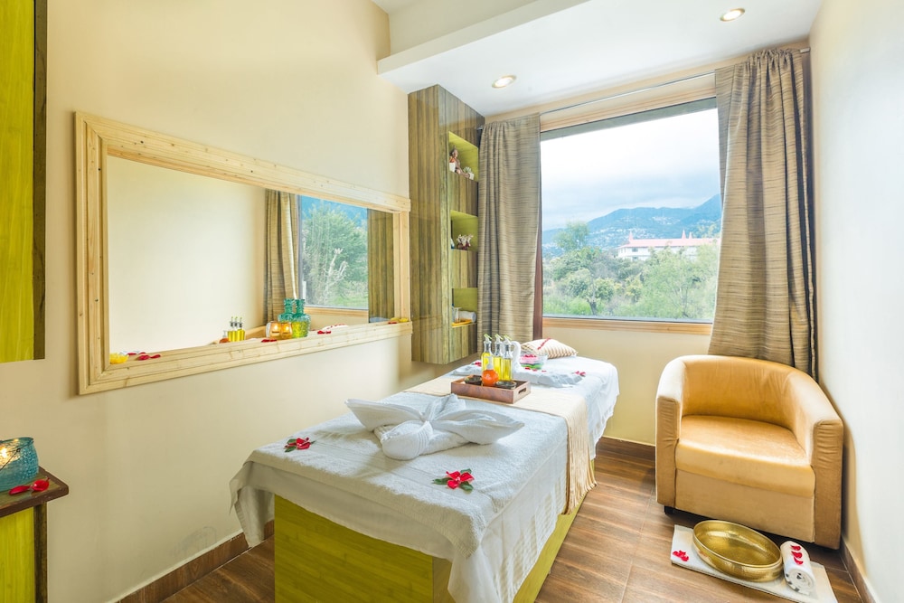 D'polo Club & Spa Resort 31/50