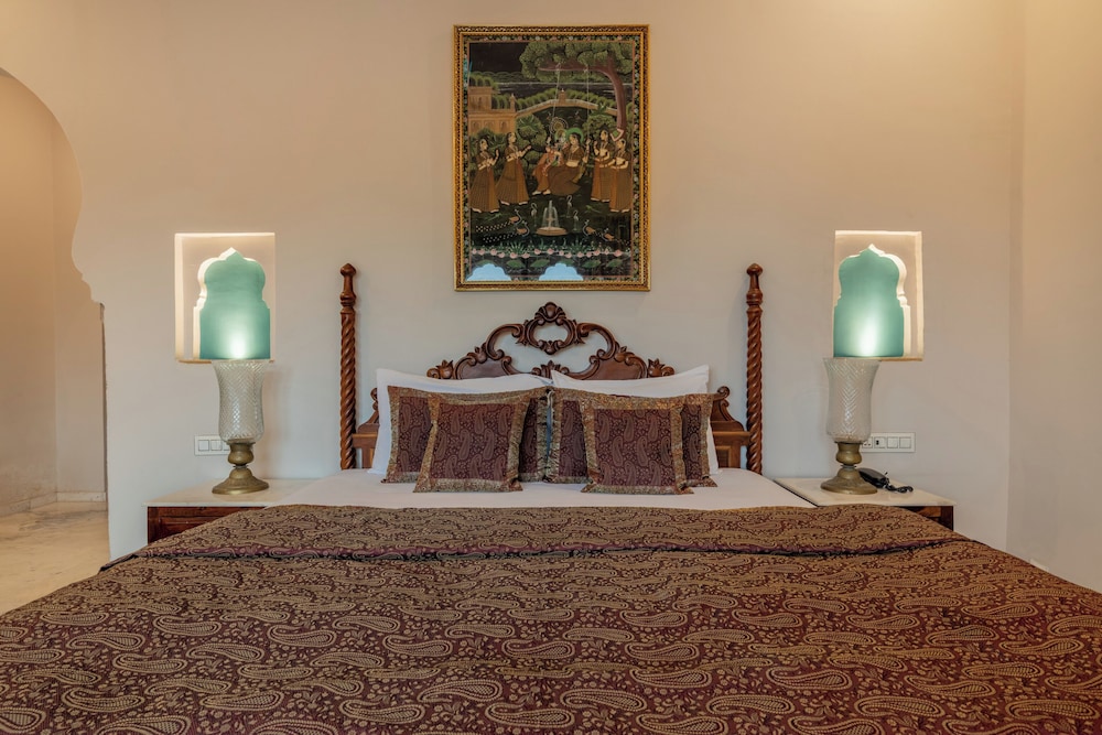 Rajasthan Palace Hotel 12/50