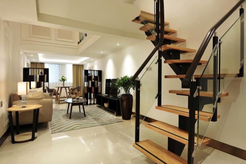Shenzhen Mint International Apartment 25/34