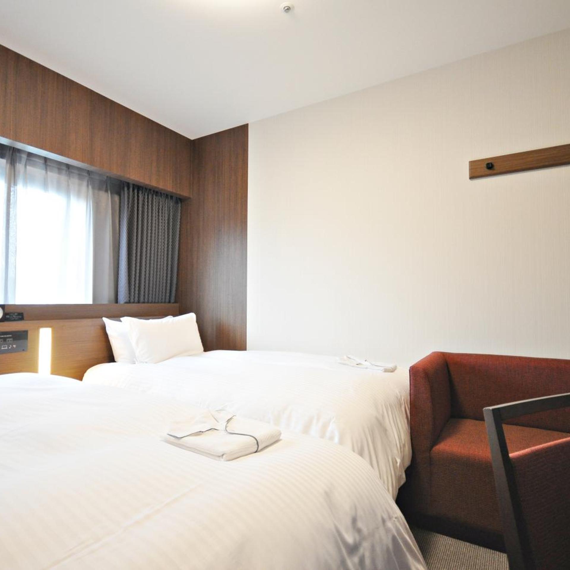 Economy, Twin Beds