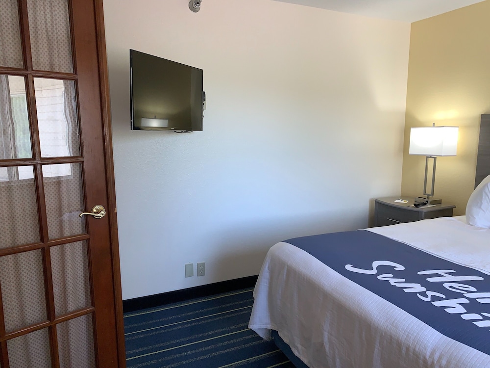 Days Inn Hinckley 16/31