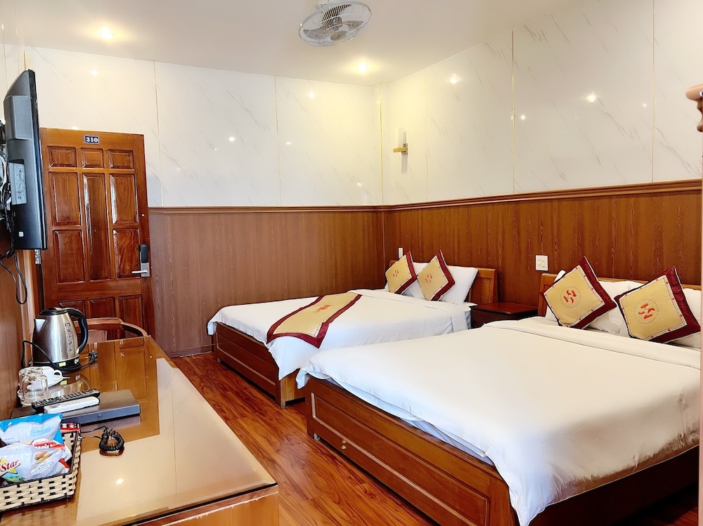 Hong Ngoc Hotel 13/32