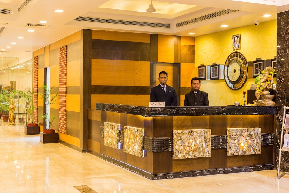 Amantra Comfort Hotel 6/50