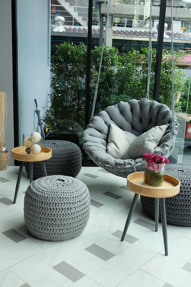 NAP HOTEL BANGKOK 33/48