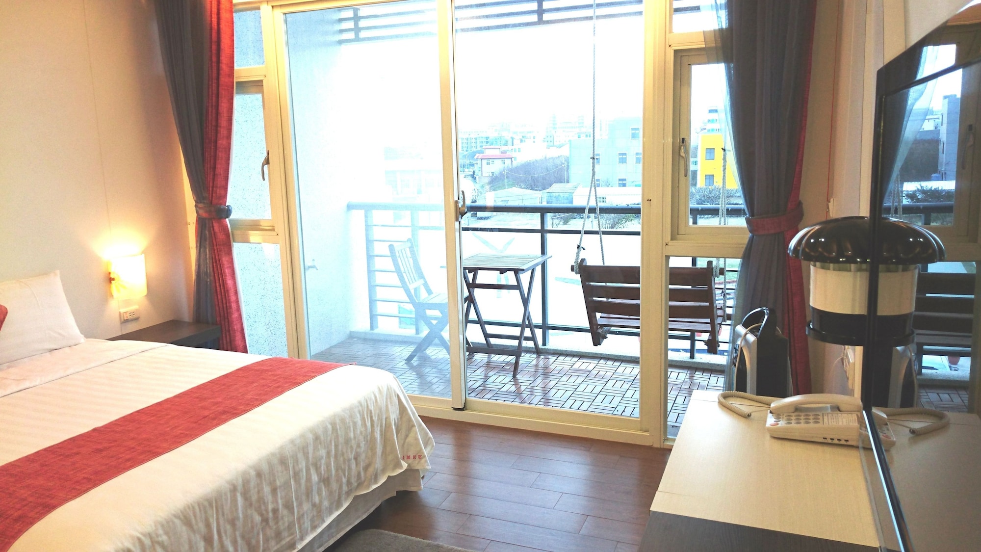 SIGNATURE, QUADRUPLE, 2 DOUBLE BEDS, GARDEN VIEW