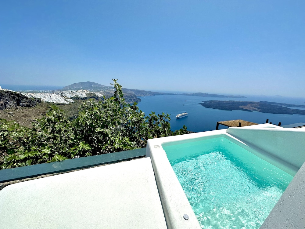 Eteoro Suites 24/50
