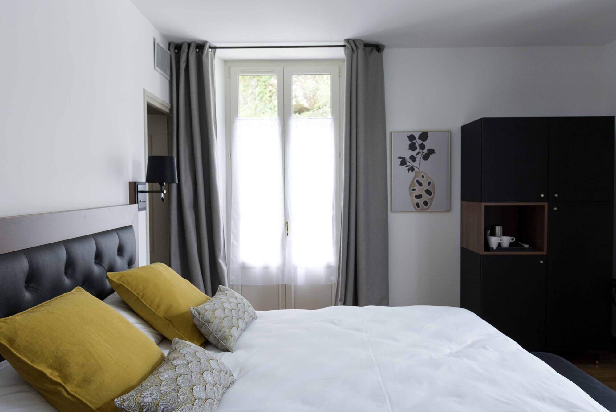 Superior, Queen Bed