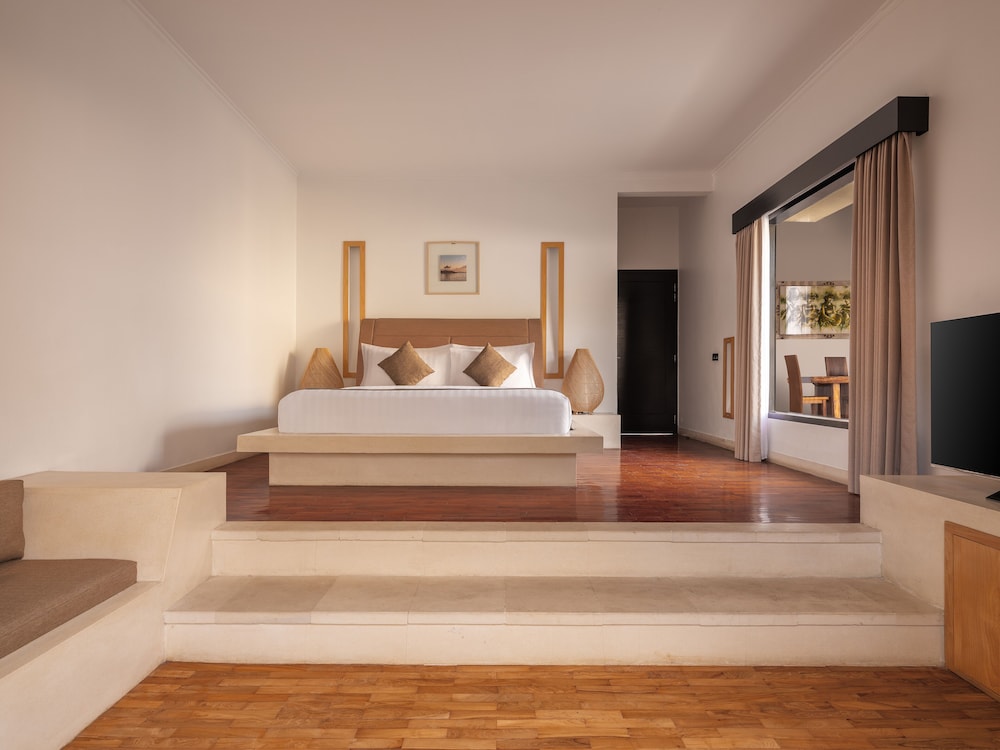 The Seminyak Suite - Private Villa 18/62
