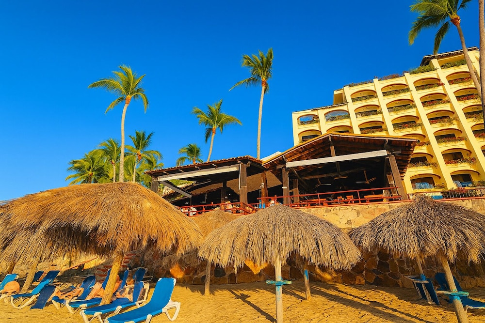 Lindo Mar Resort 38/50