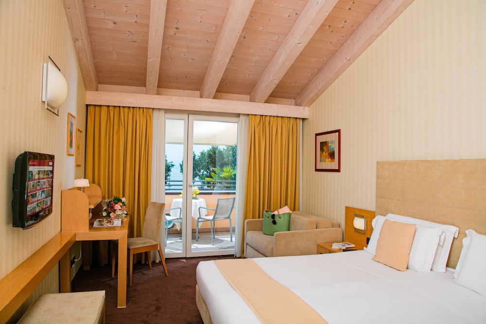 Hotel Caesius Thermae Spa Resort 22/80