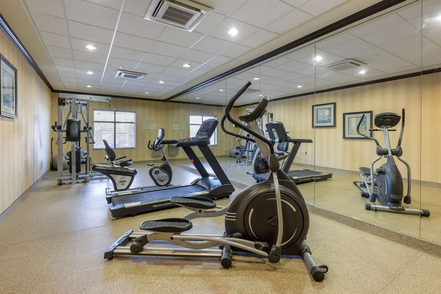 Best Western Plus Midland Suites 4/11