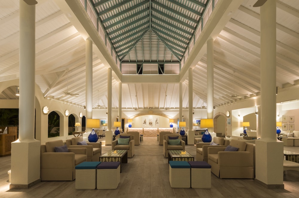 Blue Waters Resort And Spa 37/41