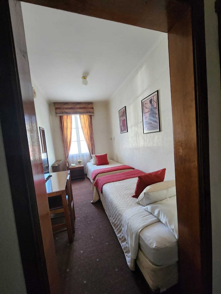 Hotel Mercurio 13/30