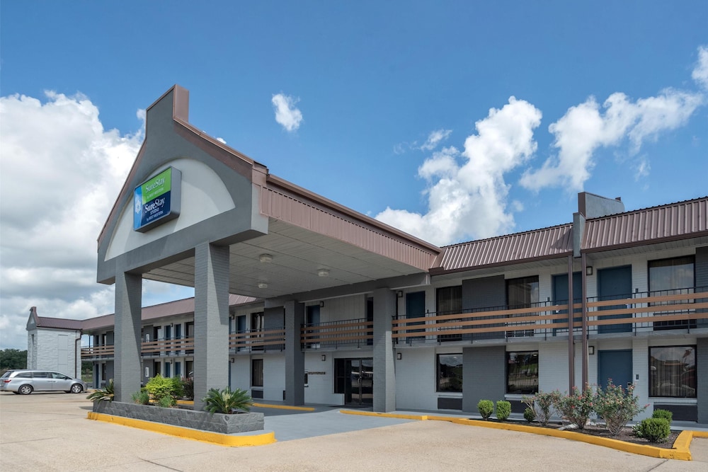 SureStay by Best Western Gonzales 2/26