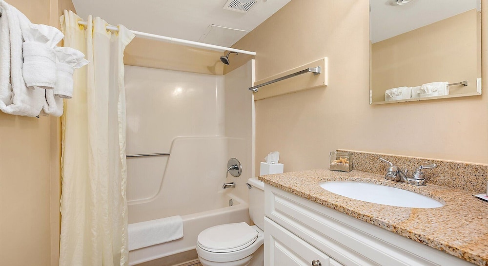 2 BEDROOMS, CONDO, PREMIER, BAY VIEW