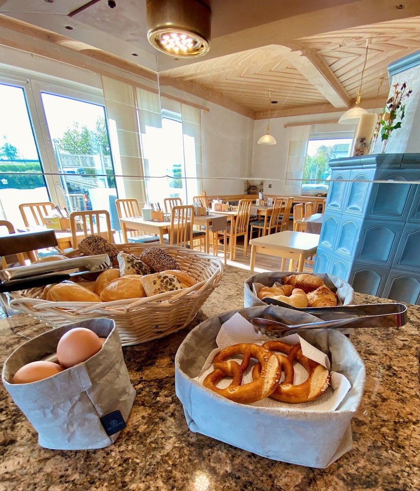 Hotel garni Kleindienst 12/15
