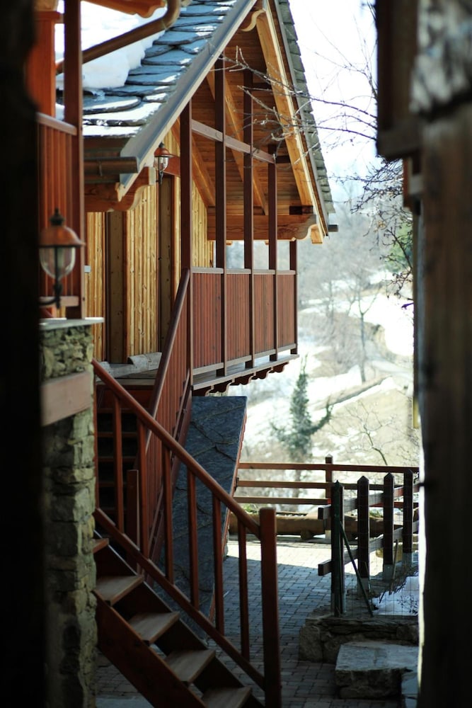 Maison Dominique 42/53