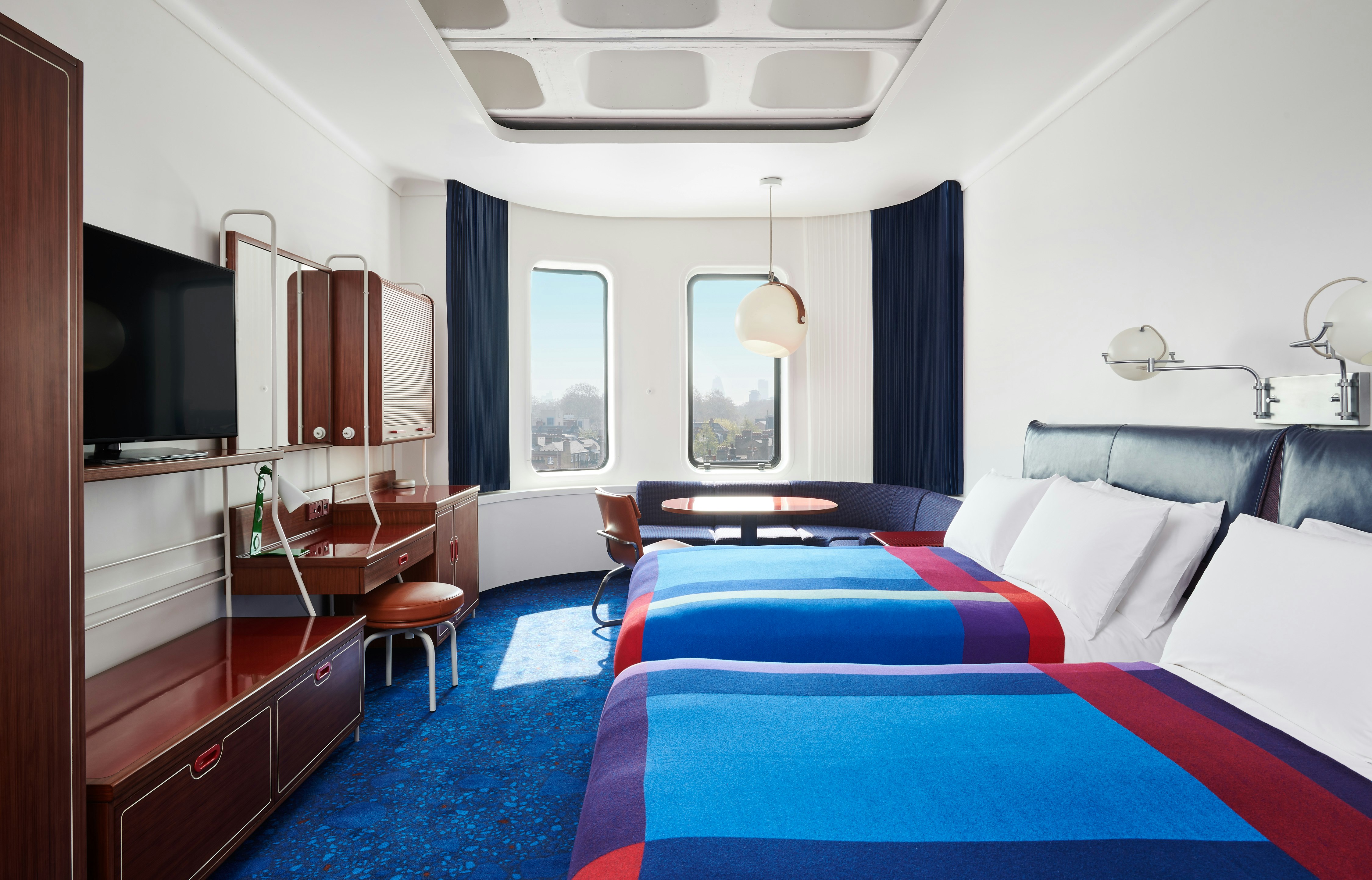 The Standard London 16/55